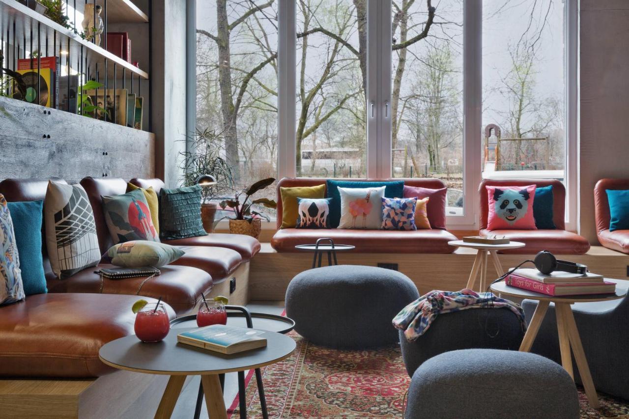 Moxy Berlin Humboldthain Park Exteriör bild