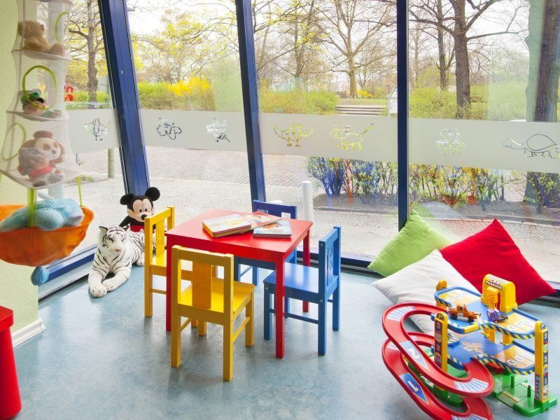 Moxy Berlin Humboldthain Park Exteriör bild
