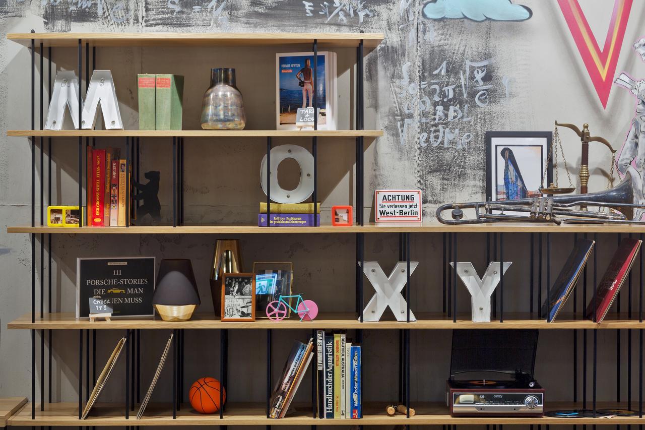 Moxy Berlin Humboldthain Park Exteriör bild