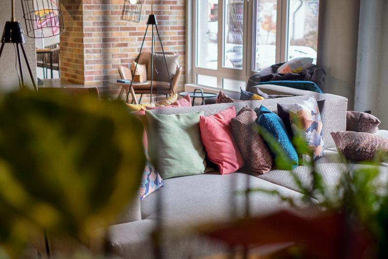 Moxy Berlin Humboldthain Park Exteriör bild