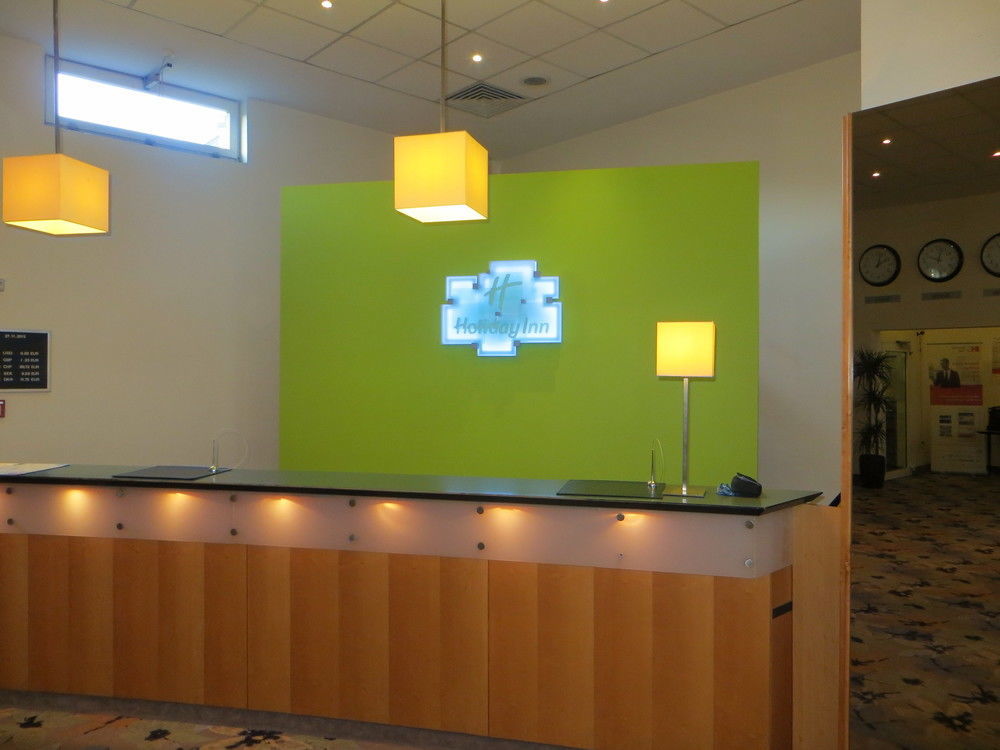 Moxy Berlin Humboldthain Park Exteriör bild